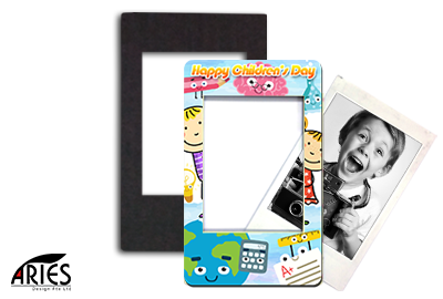 Magnetic Fujifilm Instax/Polaroid Holder